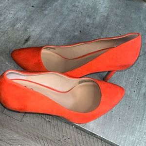 Zita style faux suede pointed toe pump shoe by INC International Concepts.